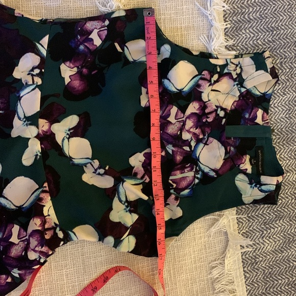 Banana Republic Floral Peplum Dress - Size 8 - Picture 5 of 7